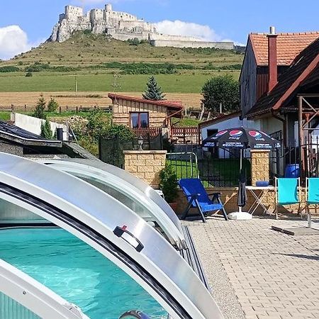 A+S Penzion Podzamok Spisske Podhradie Ngoại thất bức ảnh