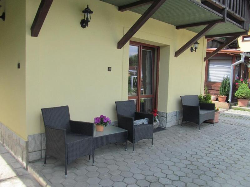 A+S Penzion Podzamok Spisske Podhradie Ngoại thất bức ảnh