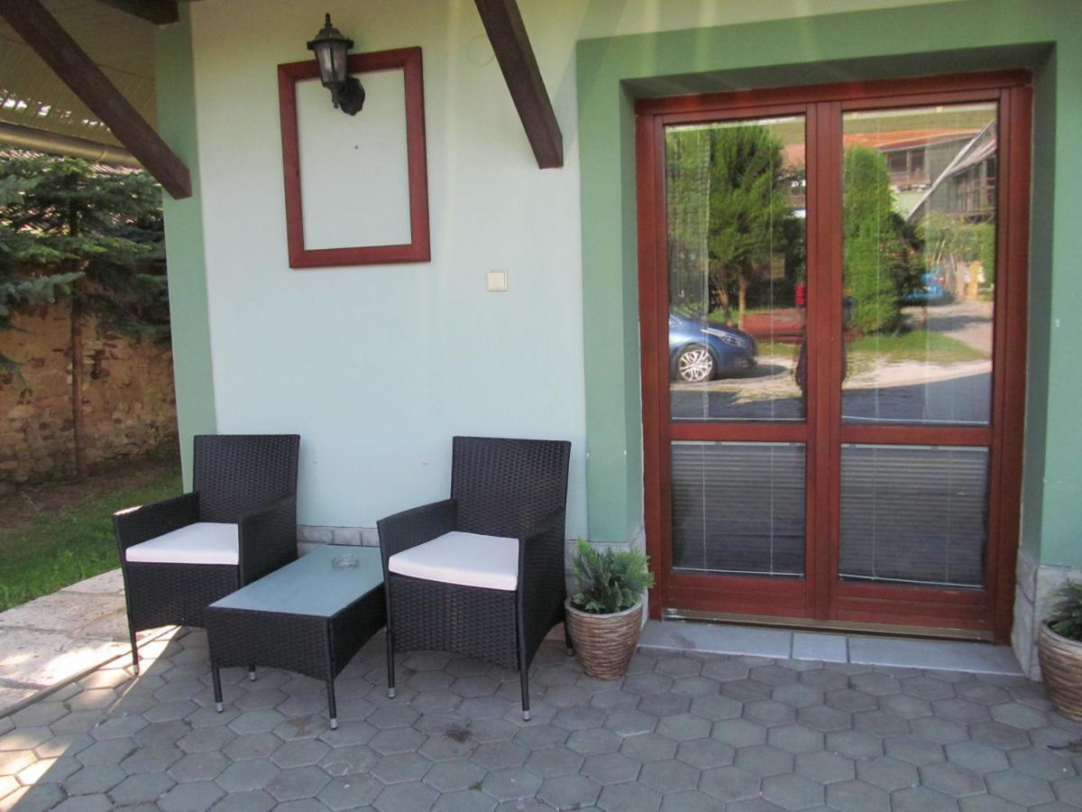 A+S Penzion Podzamok Spisske Podhradie Ngoại thất bức ảnh